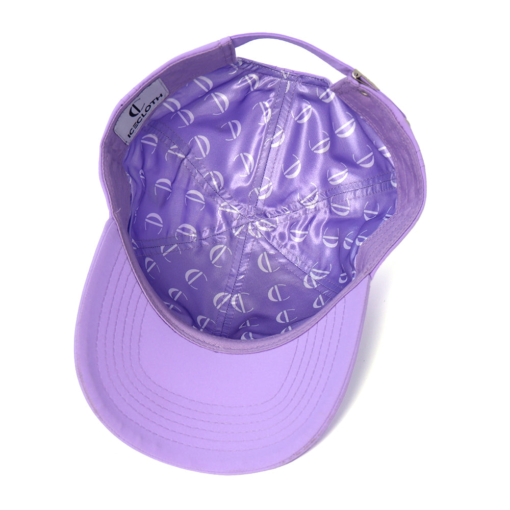 Casquette Violette Imperméable avec Intérieur en Satin